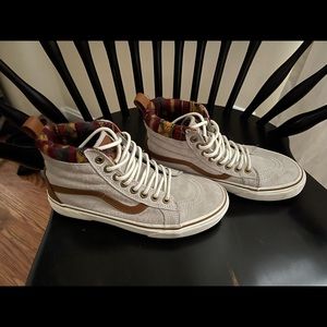 Vans size 7 height tops